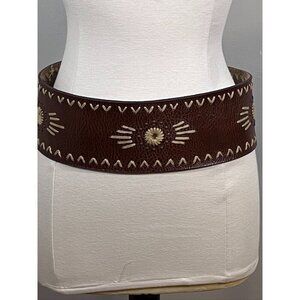 Nine West Belt Women Brown Leather Boho Western Hippie Indie Raffia Floral Studs